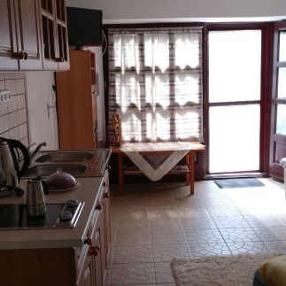 Cseresznyés Apartman9