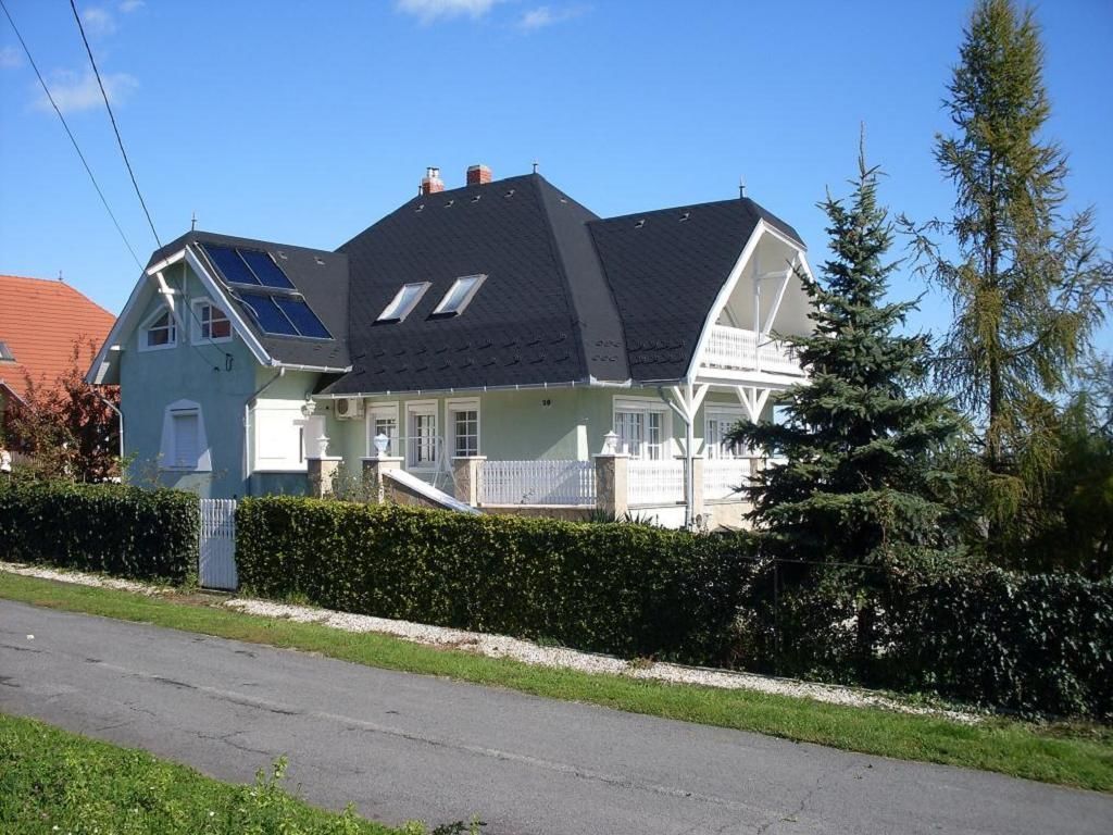 Fonyódi Medencés Apartman – Fonyód fotó 1