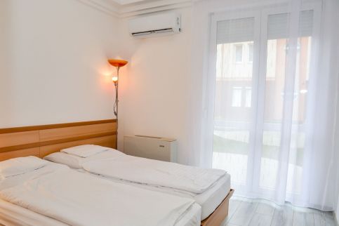 Héli Apartman A15