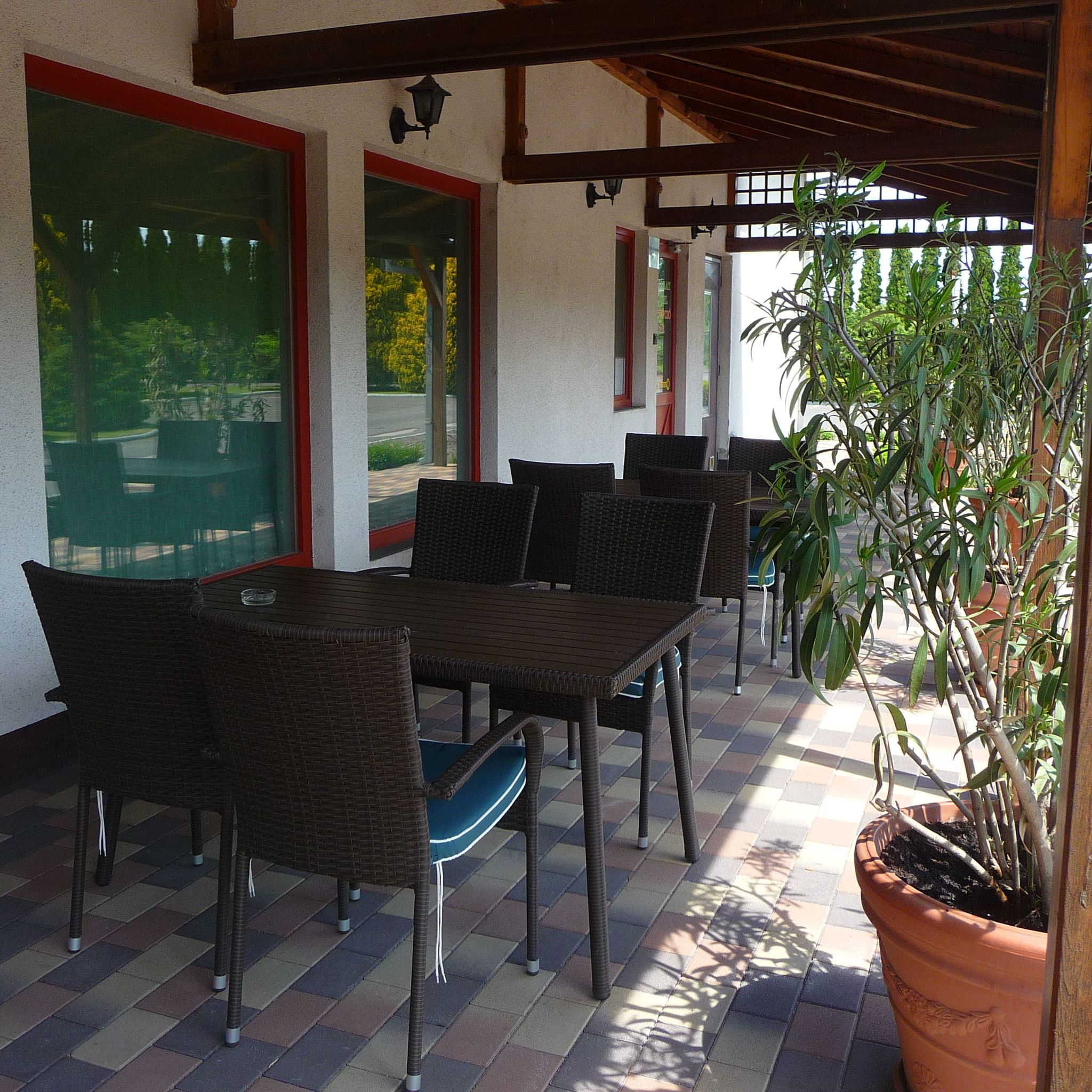 Kőrös Hotel – Kiskőrös fotó 3