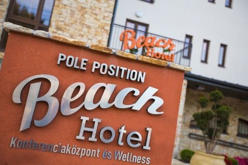 Pole Position Beach Hotel21