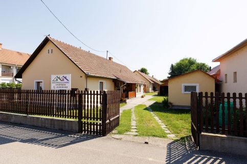 Akácvirág Apartman9