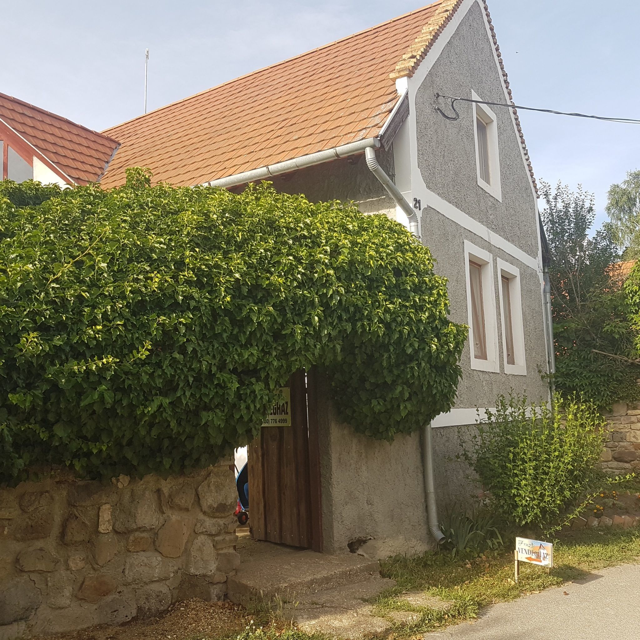 Fruzsi Vendégház – Szentbékkálla