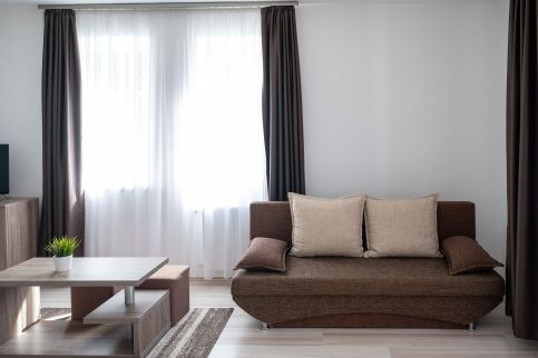 F&M Apartman26