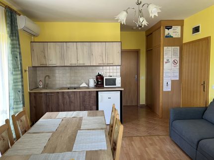 Gréta Apartman12