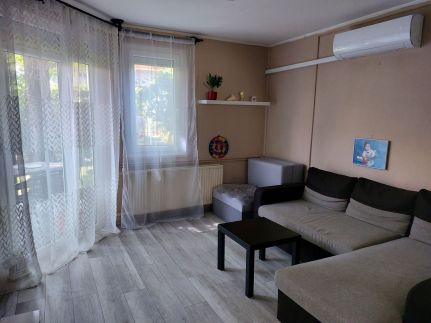 Méhecske Apartman8