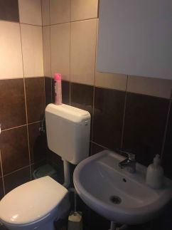 Barta Apartman8