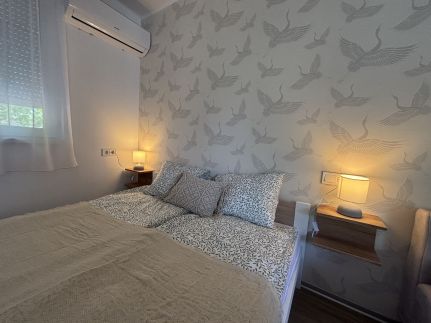 Sunrise Apartment33
