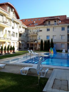 Krisztina Wellness Apartman