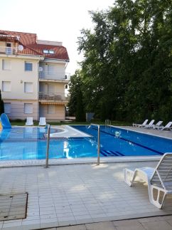 Hajnalka Wellness Apartman3