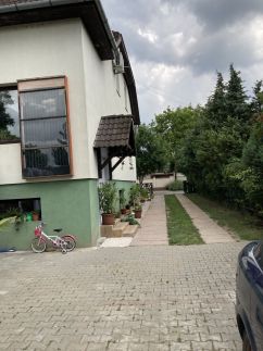 Rózsás Apartman
