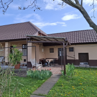 Anikó Apartman