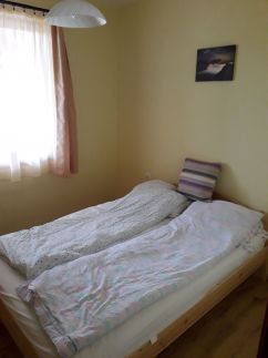 Puskás Apartmanház8