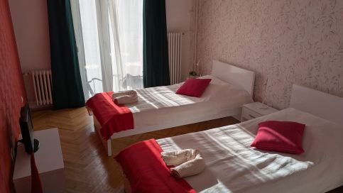 Eozin Apartman Pécs6