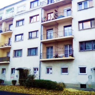 Eozin Apartman Pécs13