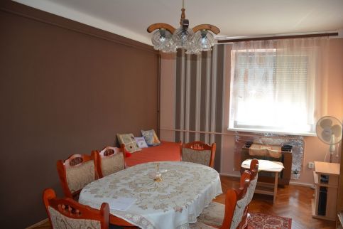 László Apartman2