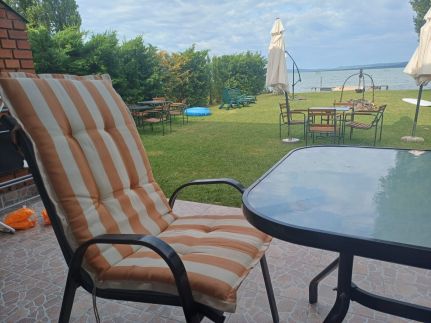 Évi Apartmanok4