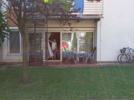 Aranypart Medencés Apartman3