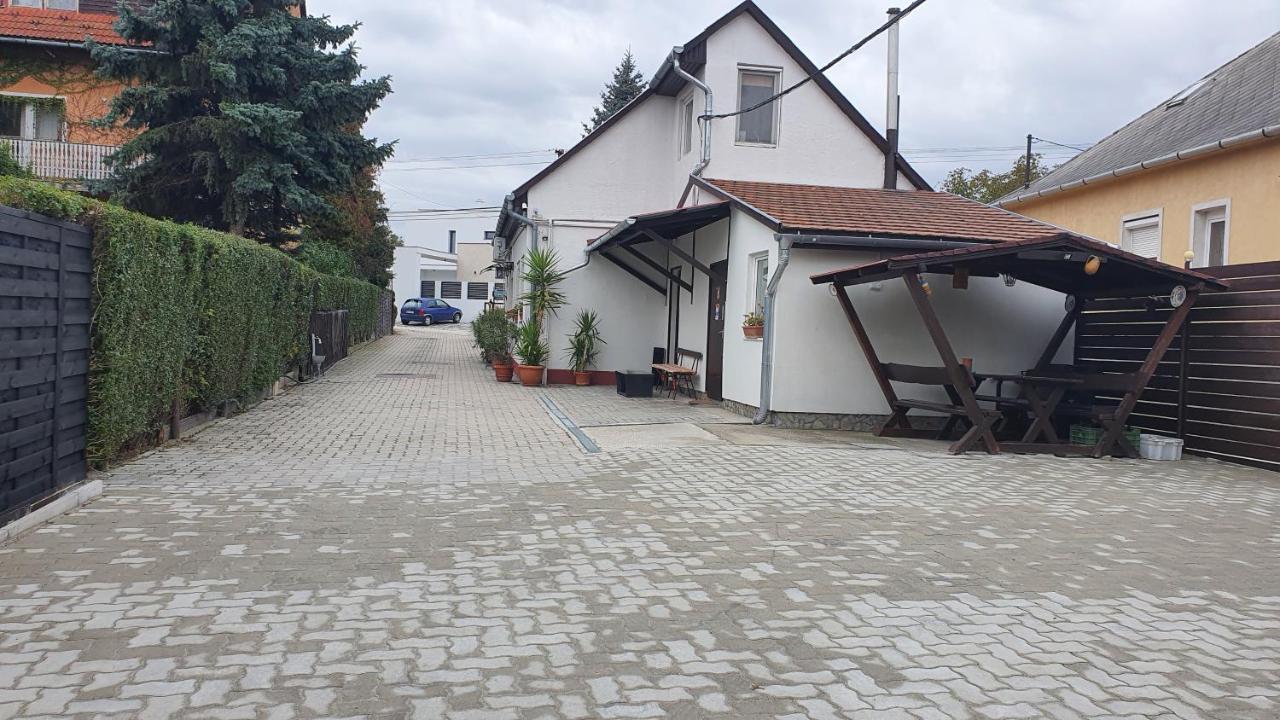 Ruttkai Vendégház – Székesfehérvár fotó 15