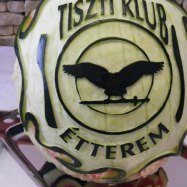 Tiszti Klub Étterem – Szolnok