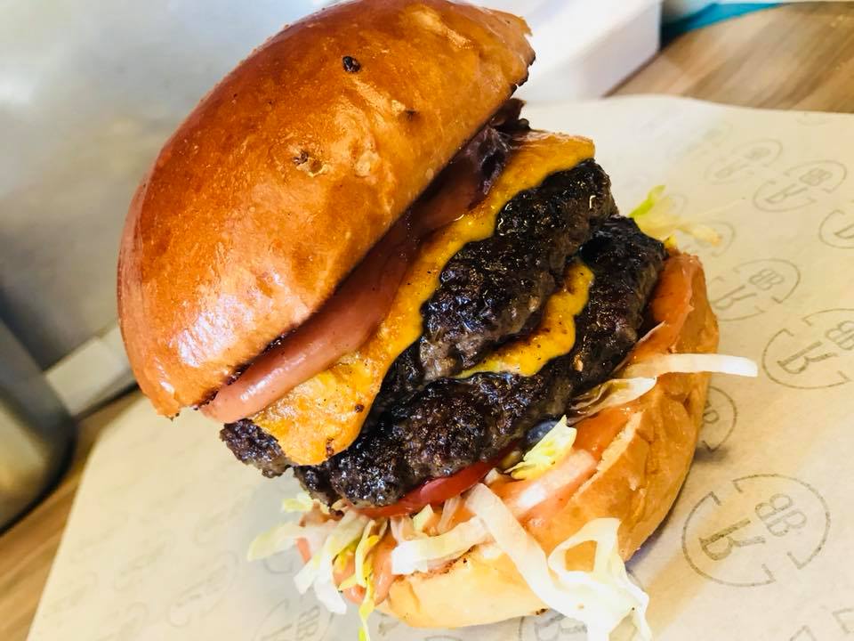Relax Burger Bár & Terasz – Szigetszentmiklós fotó 11