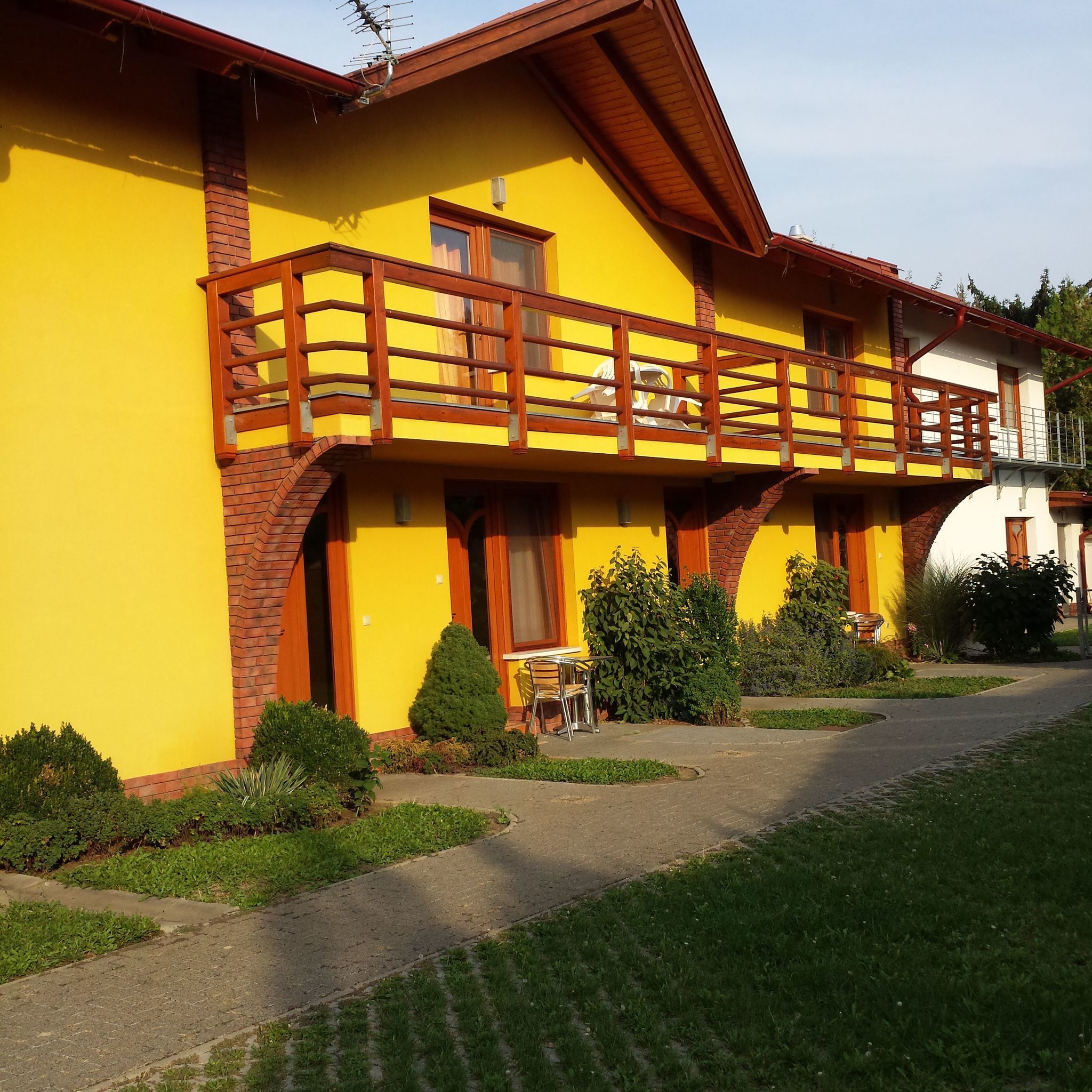 Okker Apartman – Gyula fotó 3