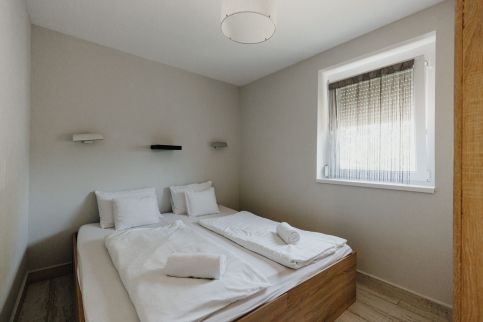 Füzeskerti Apartmanház26