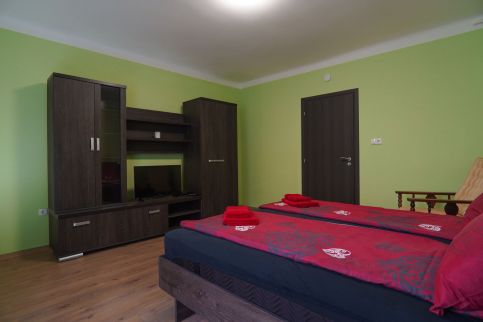 Familia Apartman Panzió Pécs9