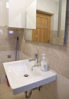 Makotel Apartmanház10