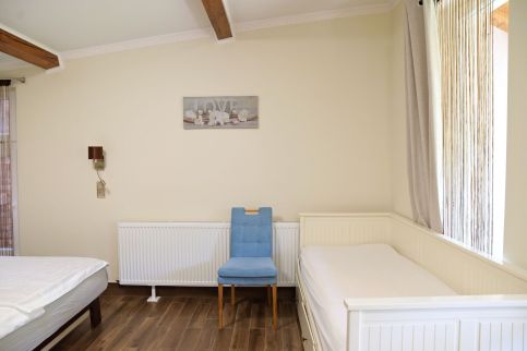 Makotel Apartmanház3