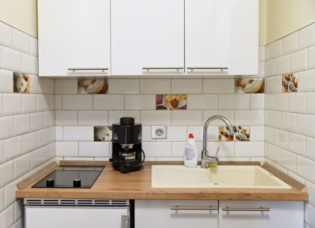 Makotel Apartmanház7