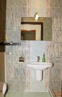 Makotel Apartmanház75