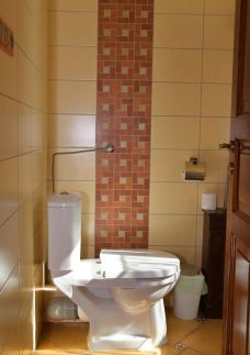Makotel Apartmanház85