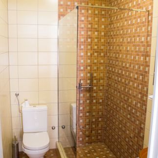 Makotel Apartmanház21