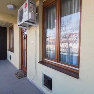 Lujzi Apartman11