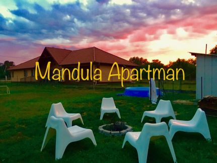 Mandula Apartman111