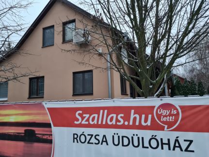 Rózsa Üdülőház34