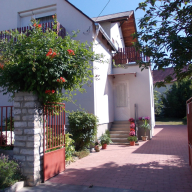 Csókolom Apartman