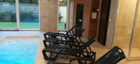 Balaton & Center Wellness Apartman21