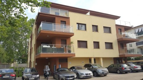 Balaton & Center Wellness Apartman1