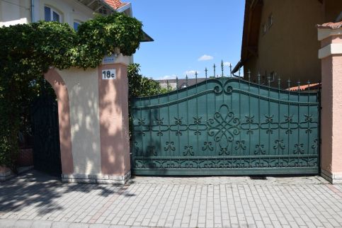 Sipos Villa5