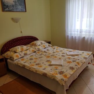 Muskátli Apartmanház 4.26