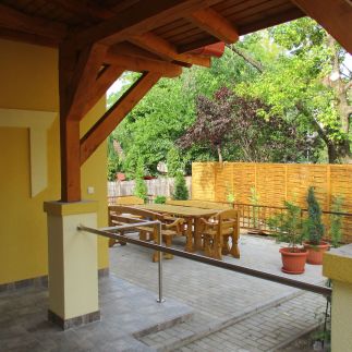 Poroszlay Apartman5