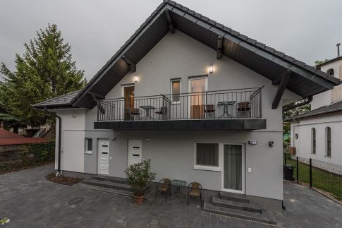 Kikötő Anna Apartmanok