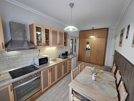 Balcony Kölcsey Apartman – Hajdúszoboszló fotó 7