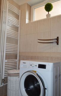 Angéla Apartman8