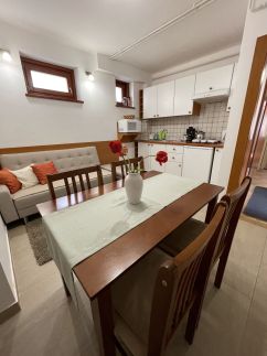 Judit Apartmanház1