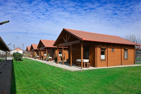 Ludas Vendégházak64