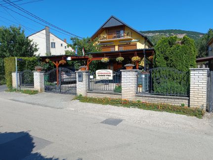 Anna-Ilona Apartman36