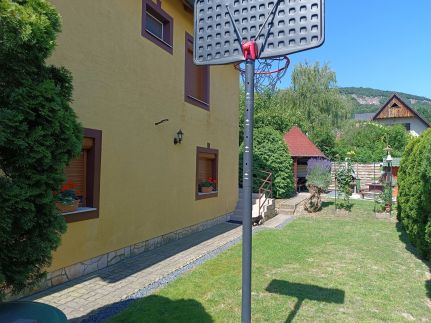 Anna-Ilona Apartman40